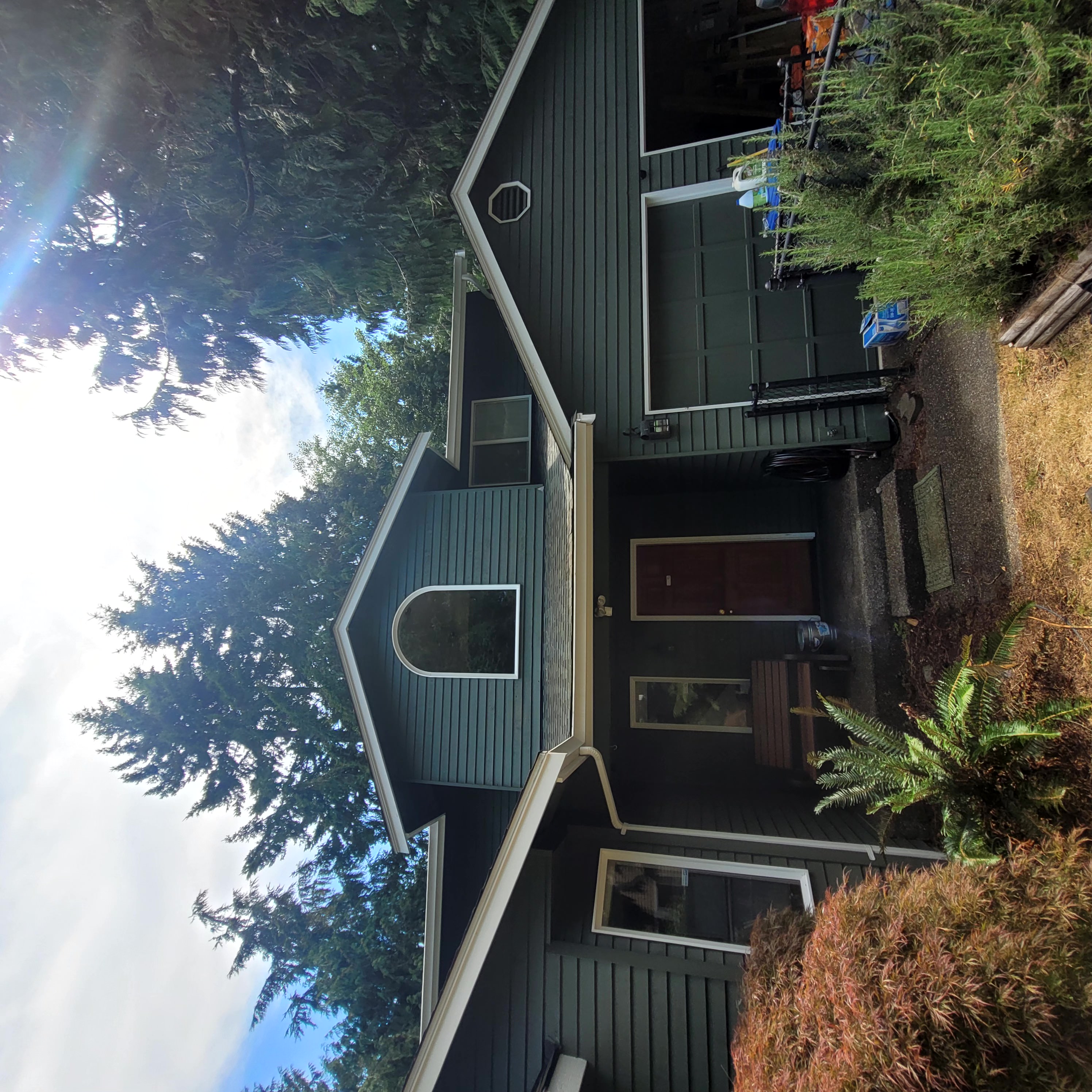 Roof and Gutter Cleaning, House Wash and Window Cleaning in Poulsbo WA, Kitsap County