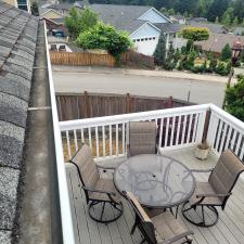 Roof-and-Gutter-Cleaning-in-Poulsbo-WA 0